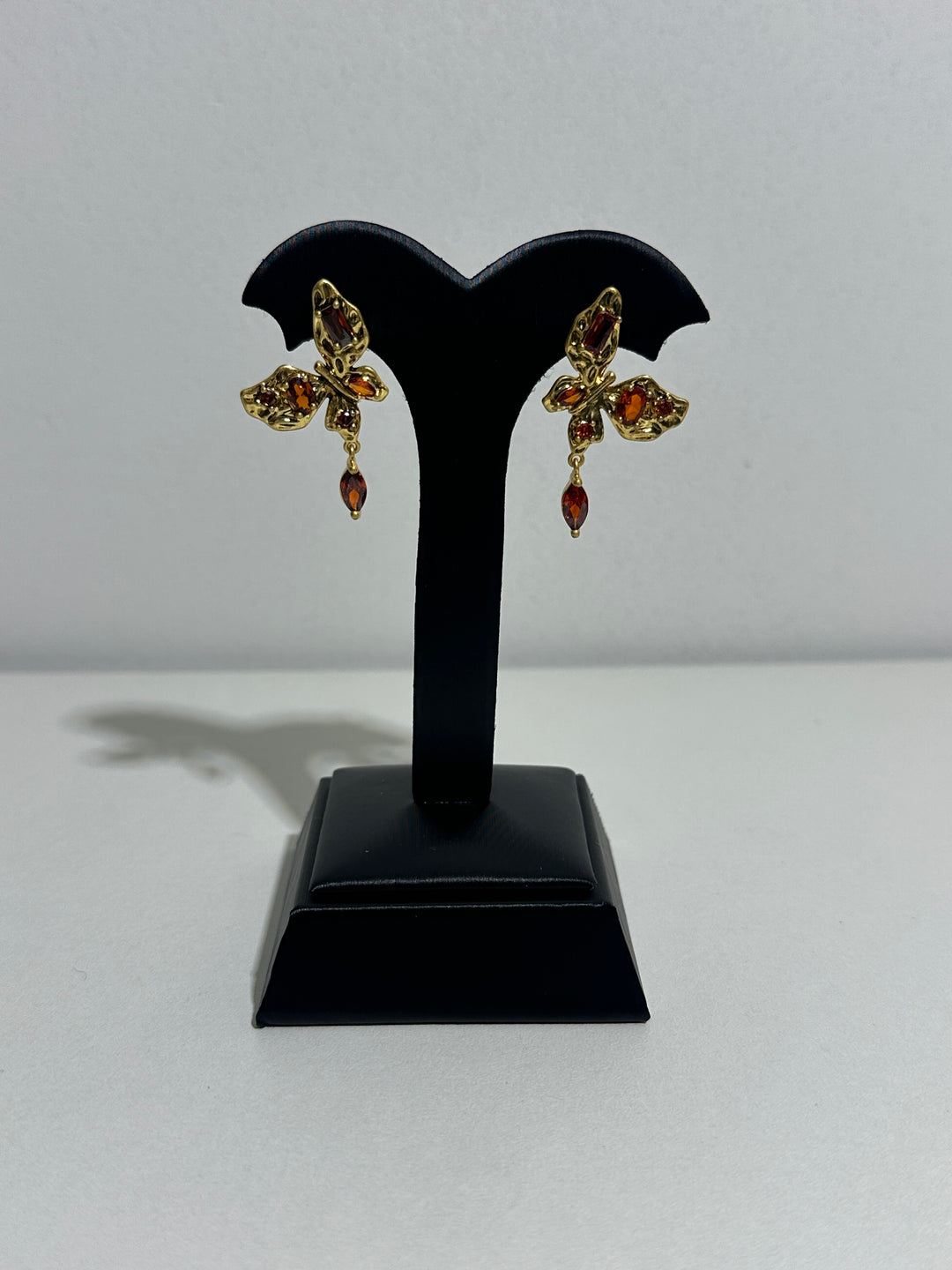 Vintage Earing E20