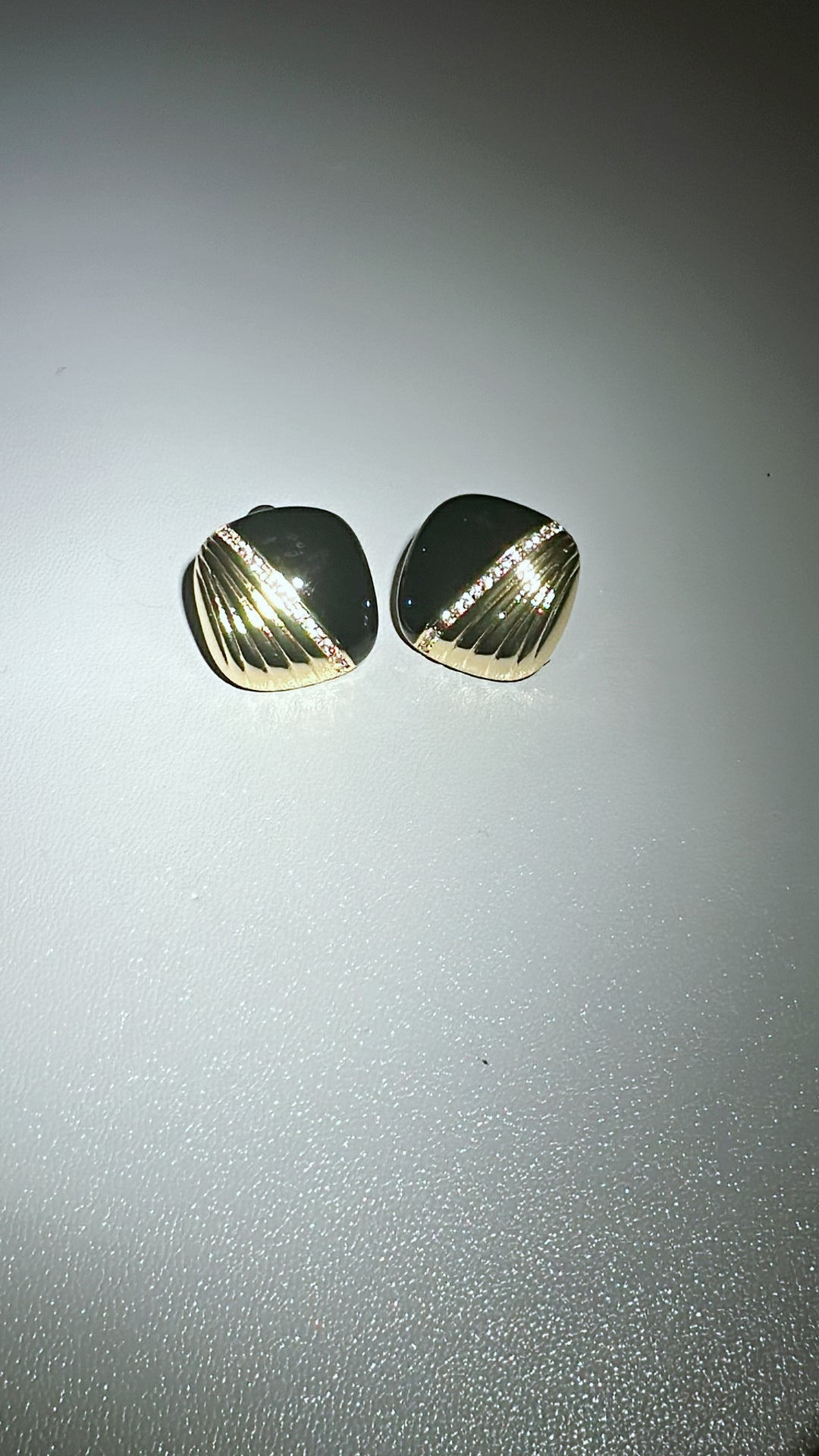 Egypt Earing EV114