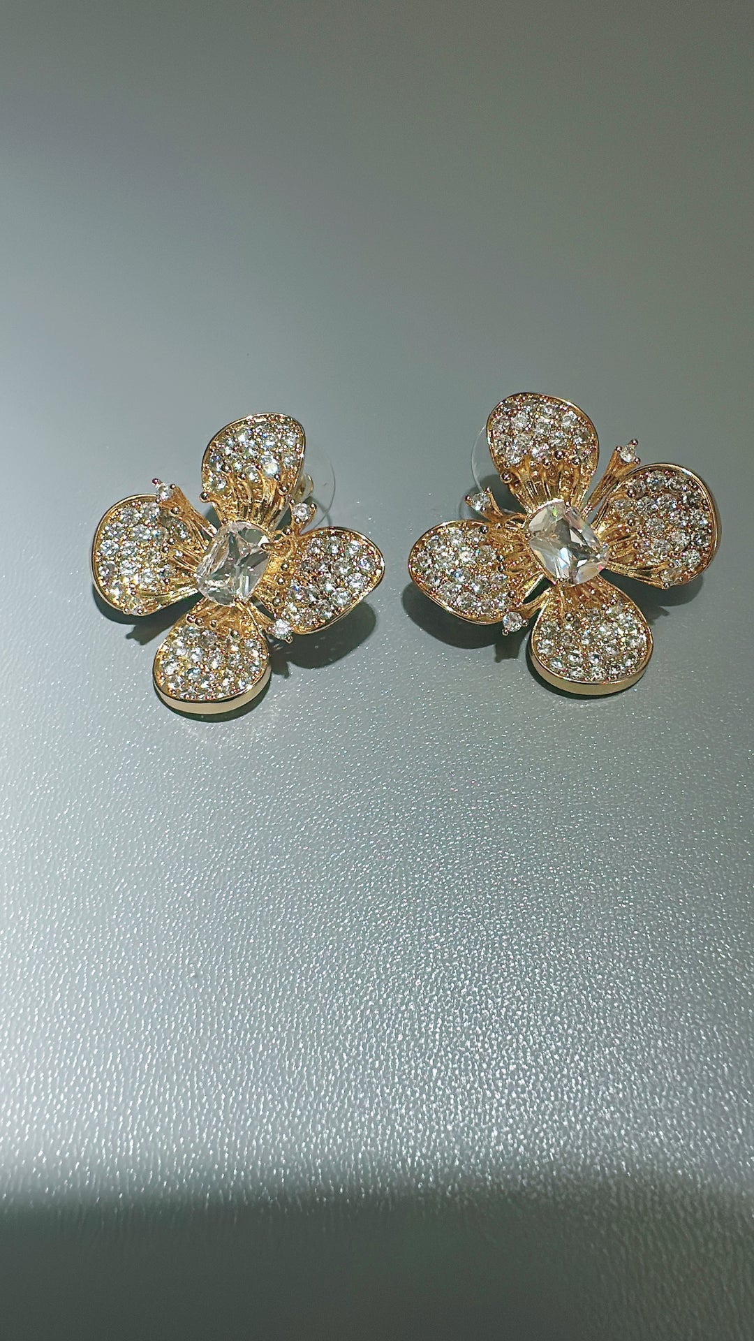 Egypt Earing EV246
