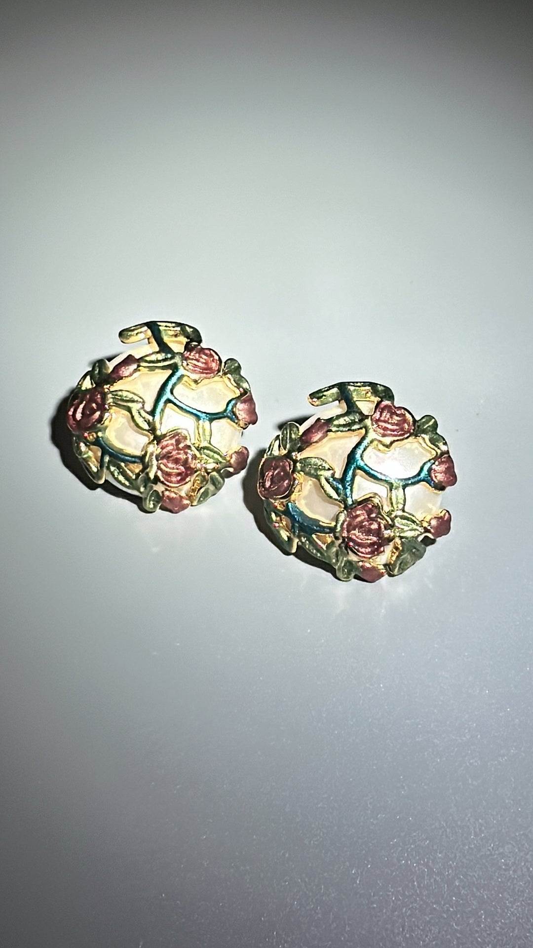 Egypt Earing May EV335