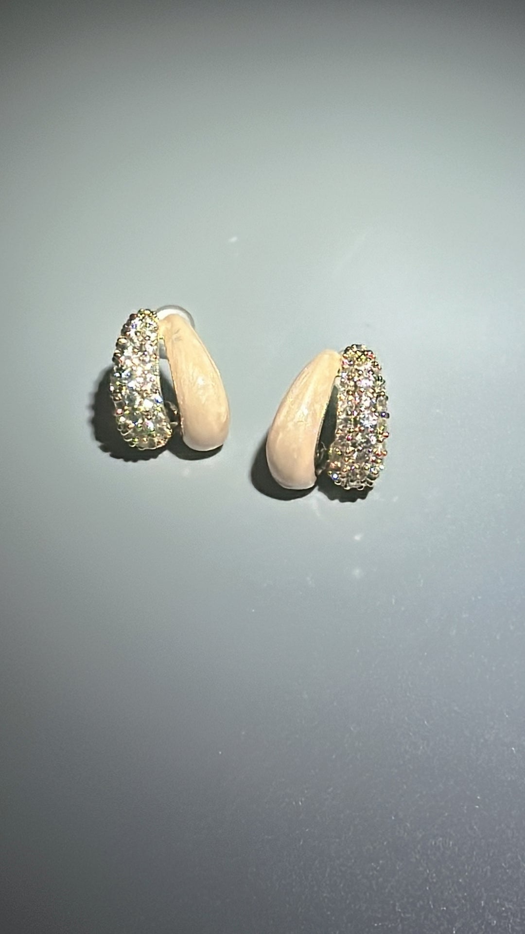 Egypt Earing May EV353