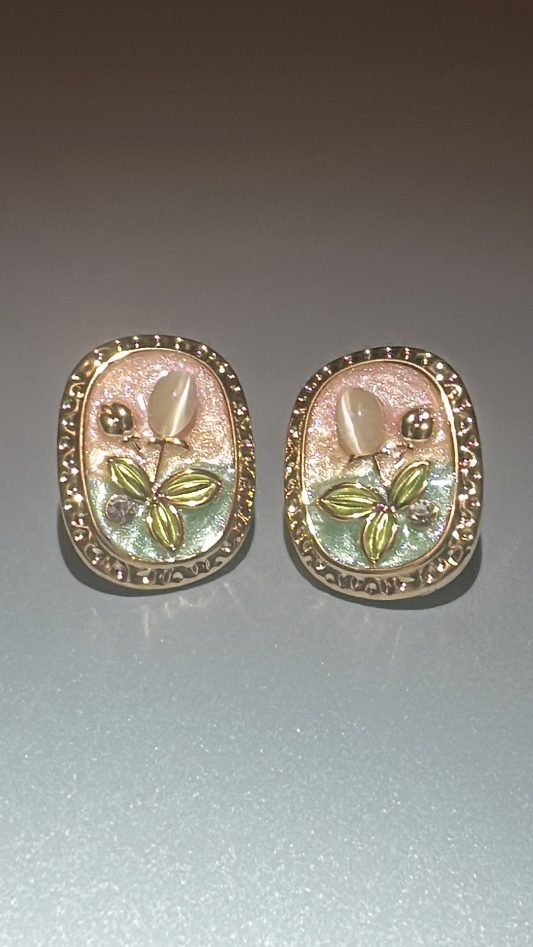 Egypt Earing May EV357