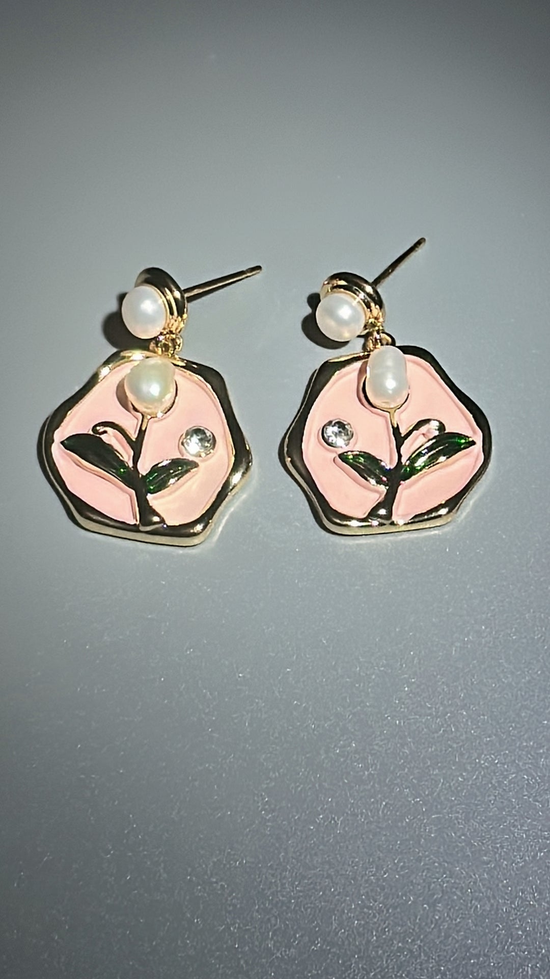Egypt Earing May EV359