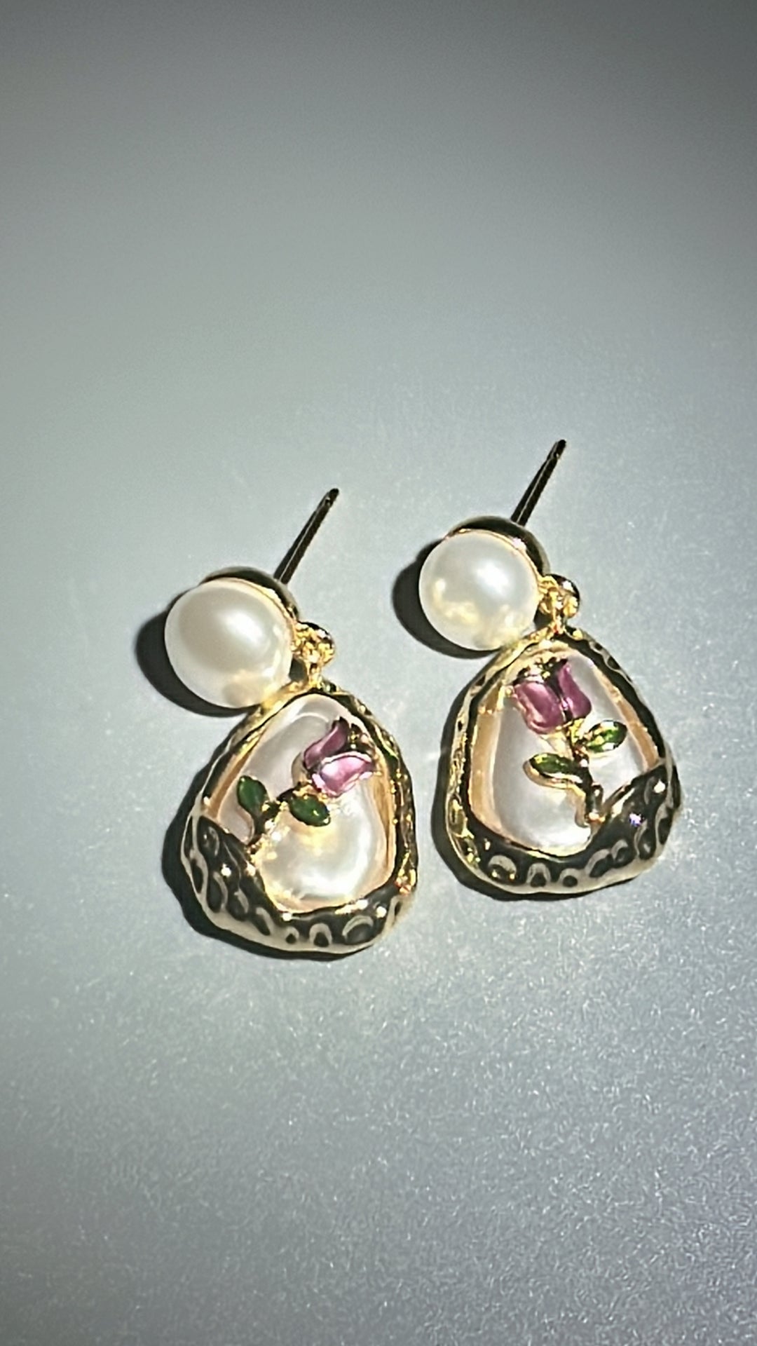 Egypt Earing May EV361
