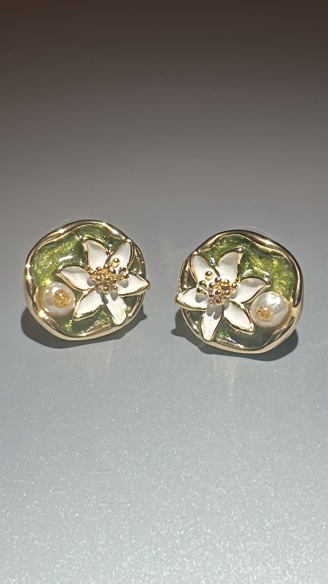 Egypt Earing May EV368