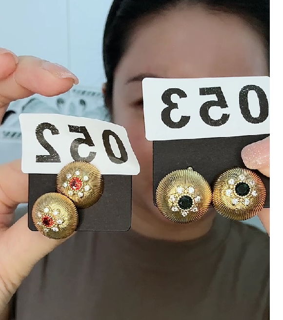 Brand Egypt Earing 053/052