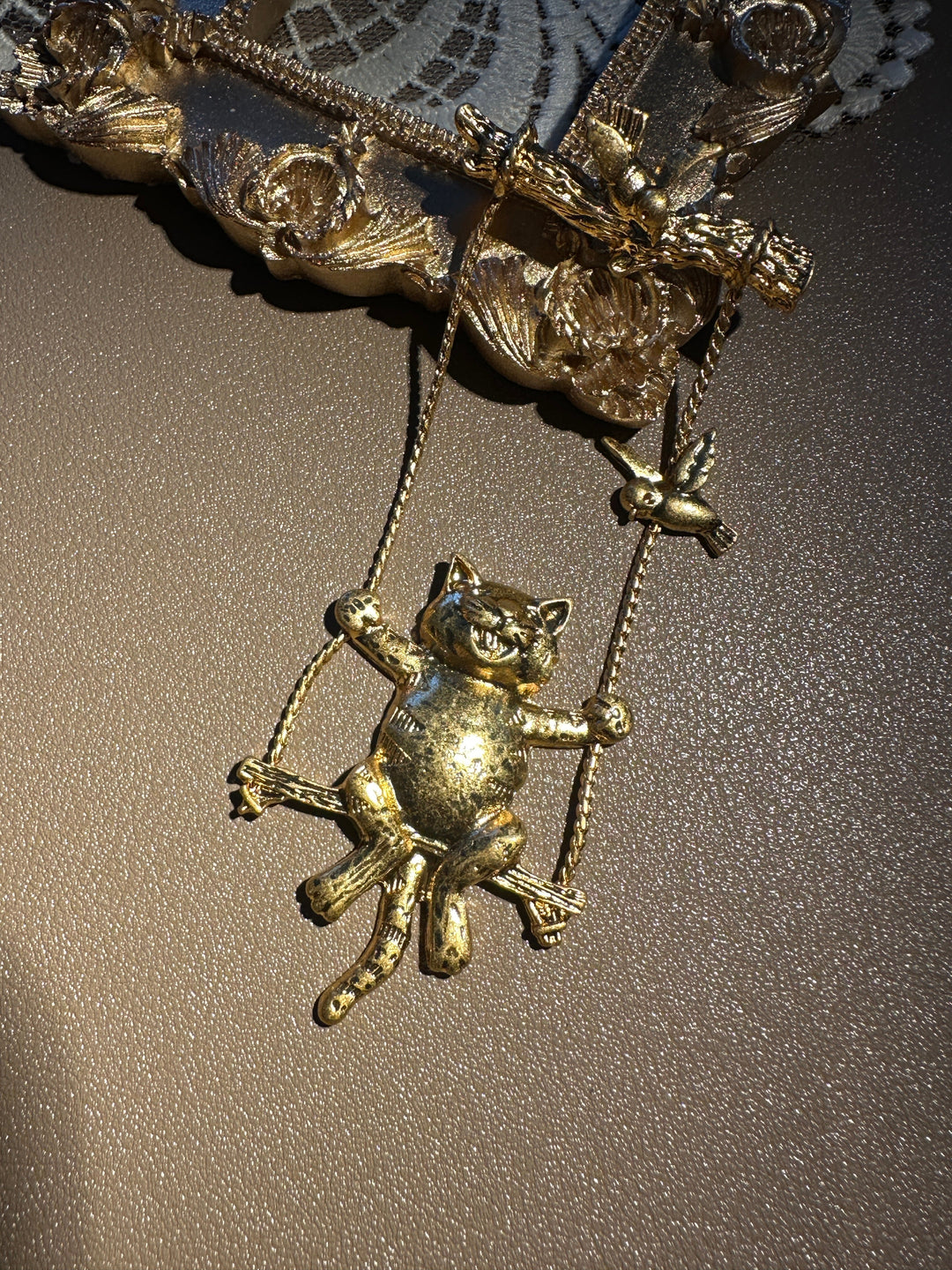 Vintage Brooch 胸針