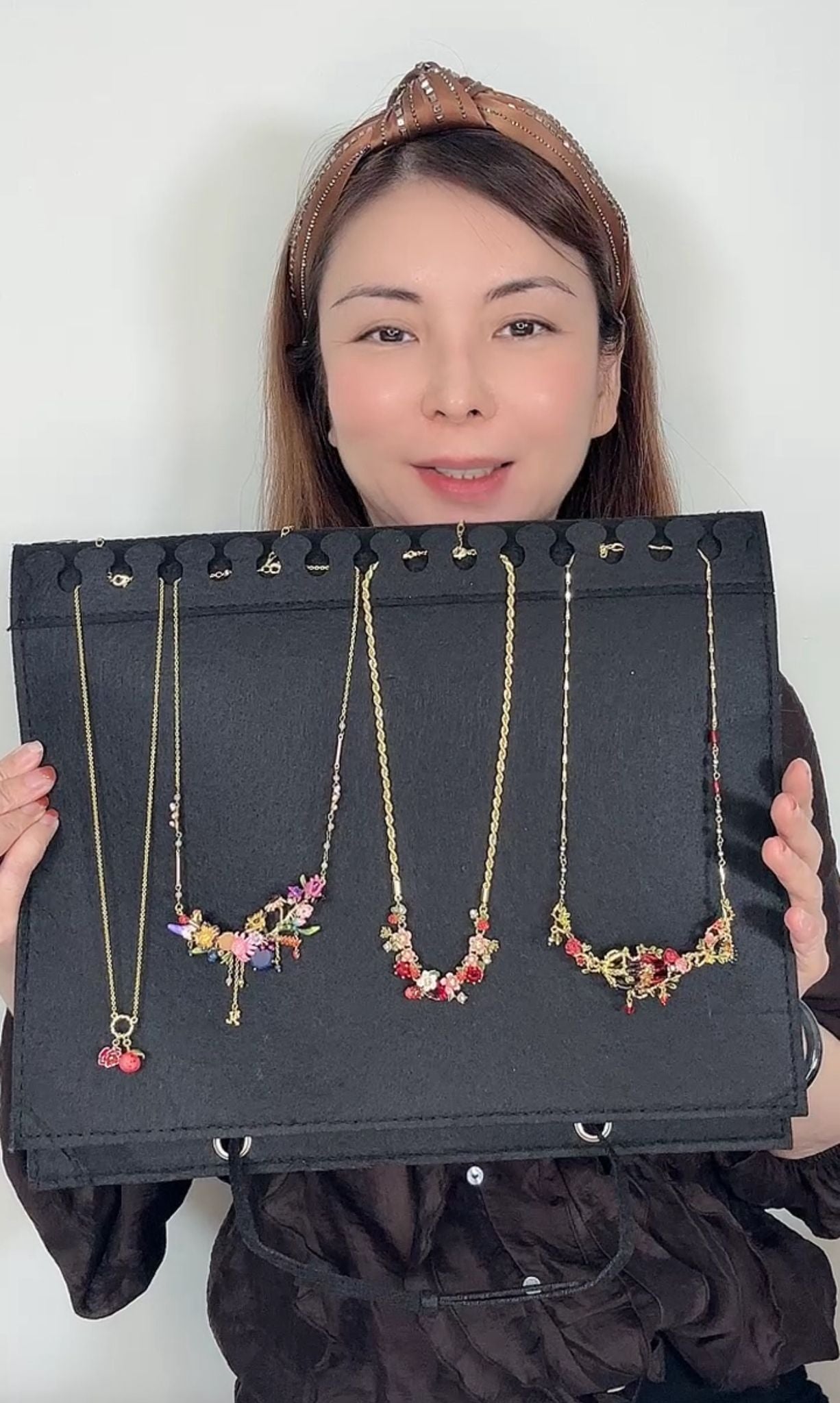 Egypt Nacklace Nov 25