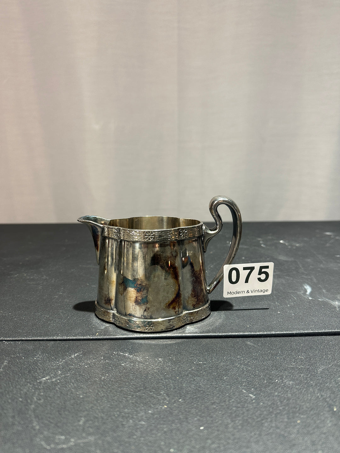 Vintage Silver 075