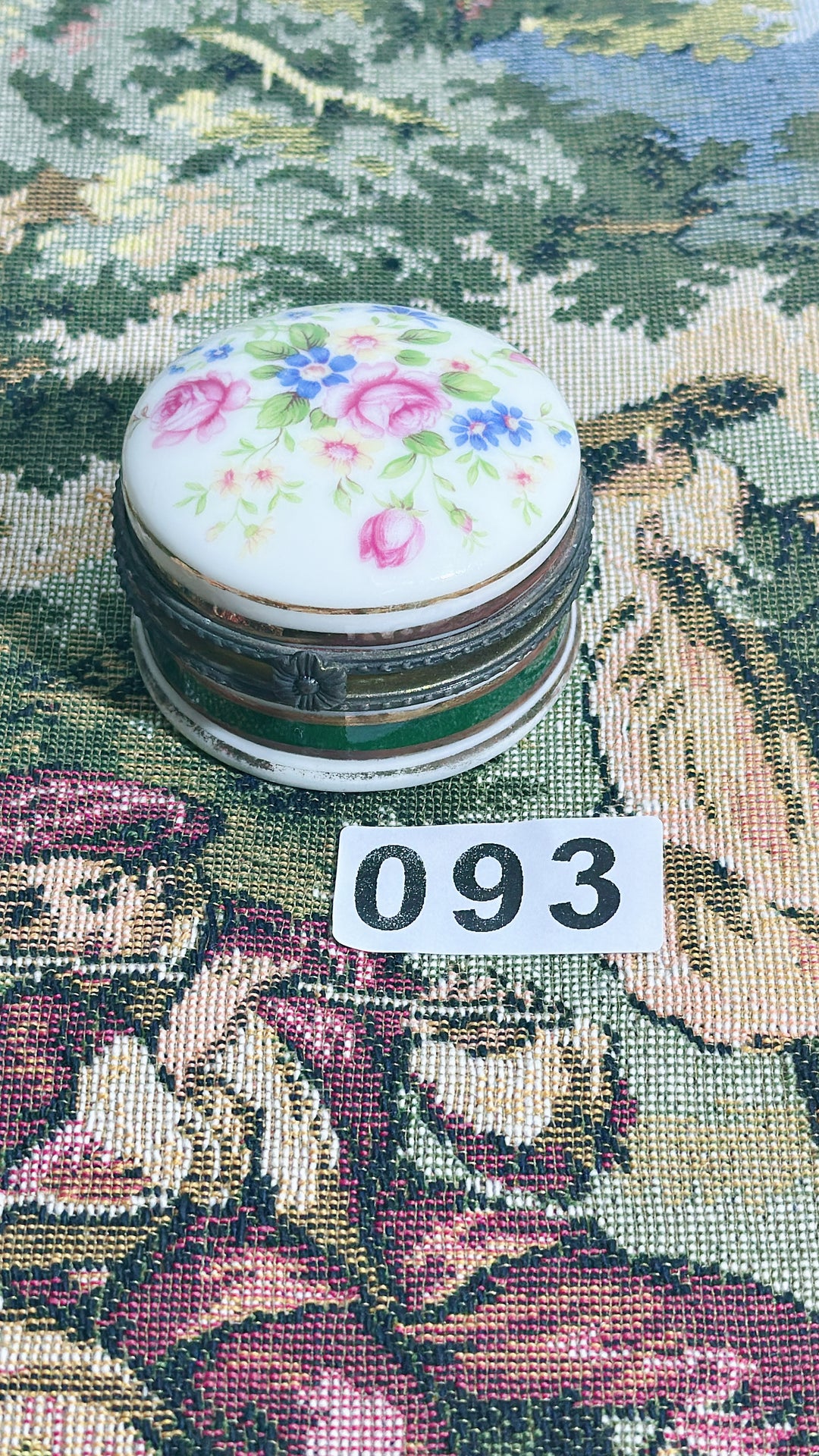 JBE093