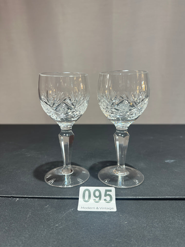 Antique Crystal 095