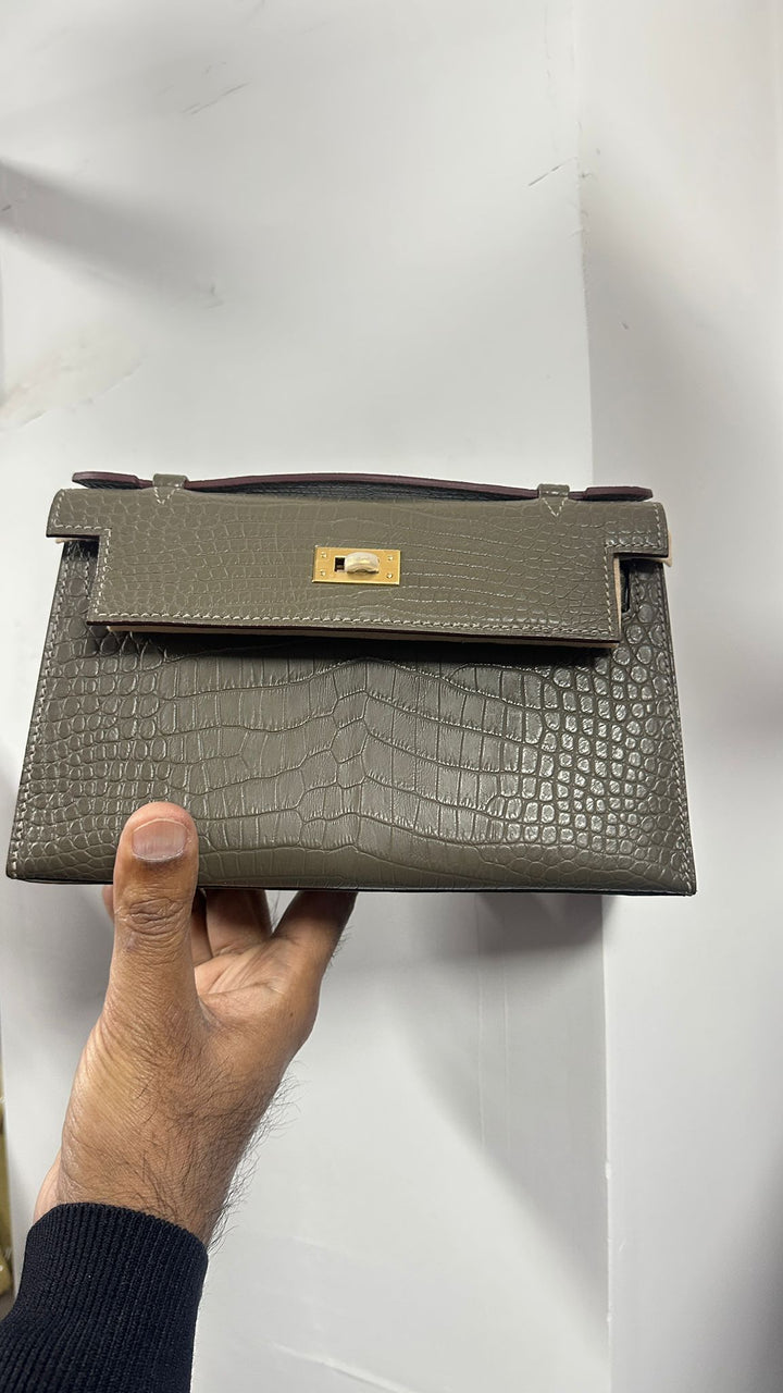 Italy Handbag - CC10 BLACK 小鮮肉啞面鱷魚
