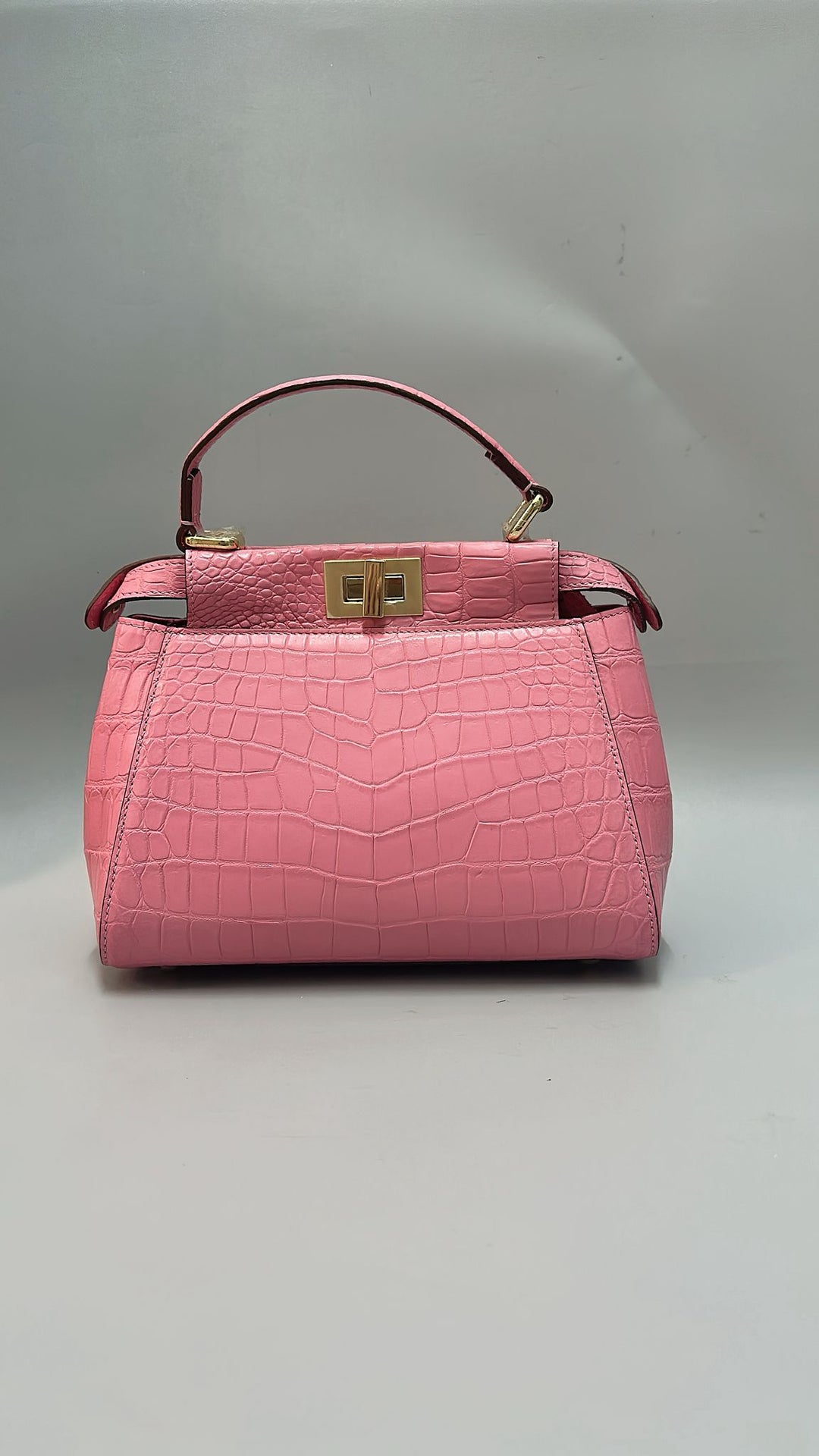 Italy Handbag - CC17 PINK 小鮮肉啞面鱷魚皮