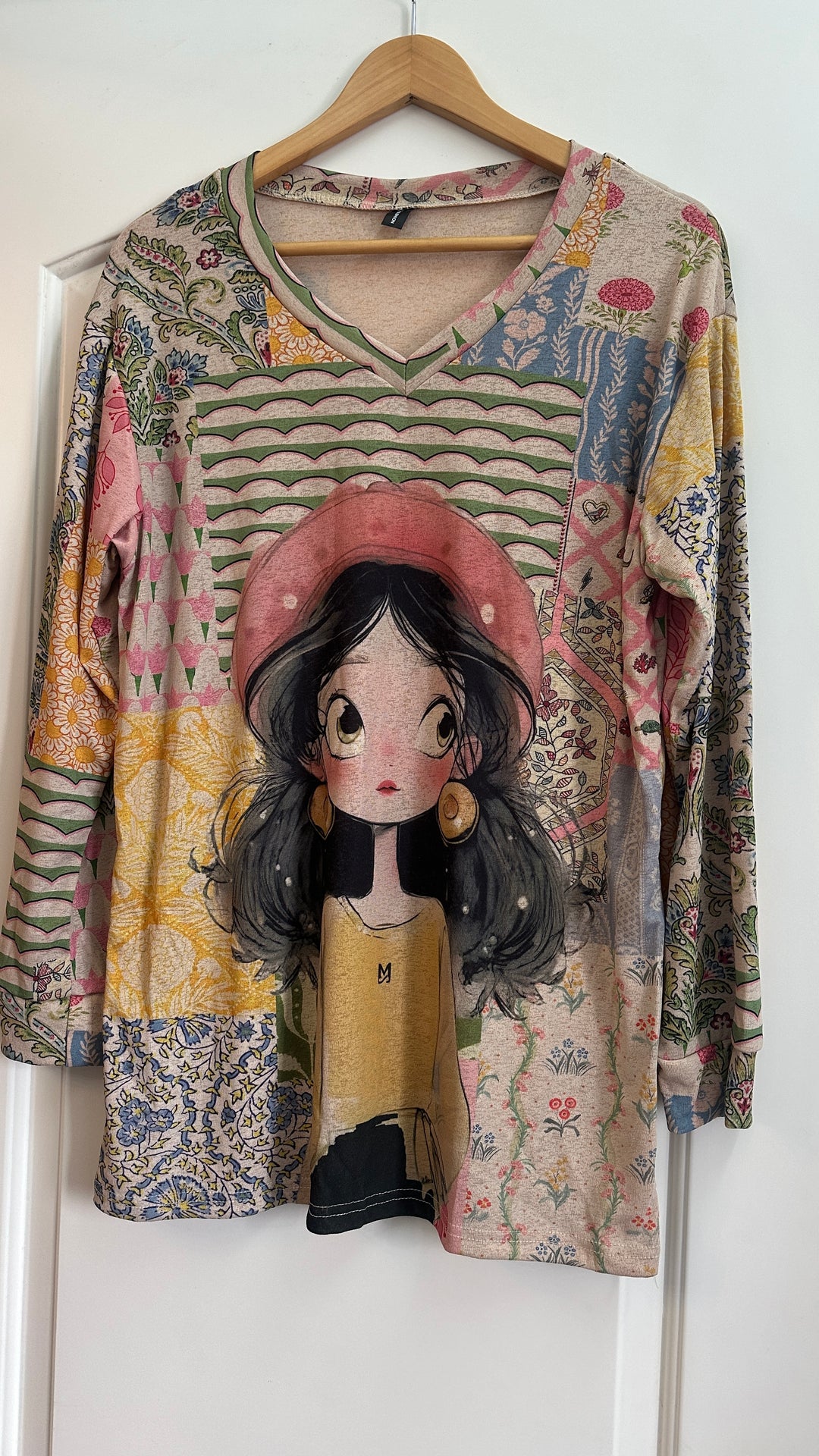 T-Shirt E