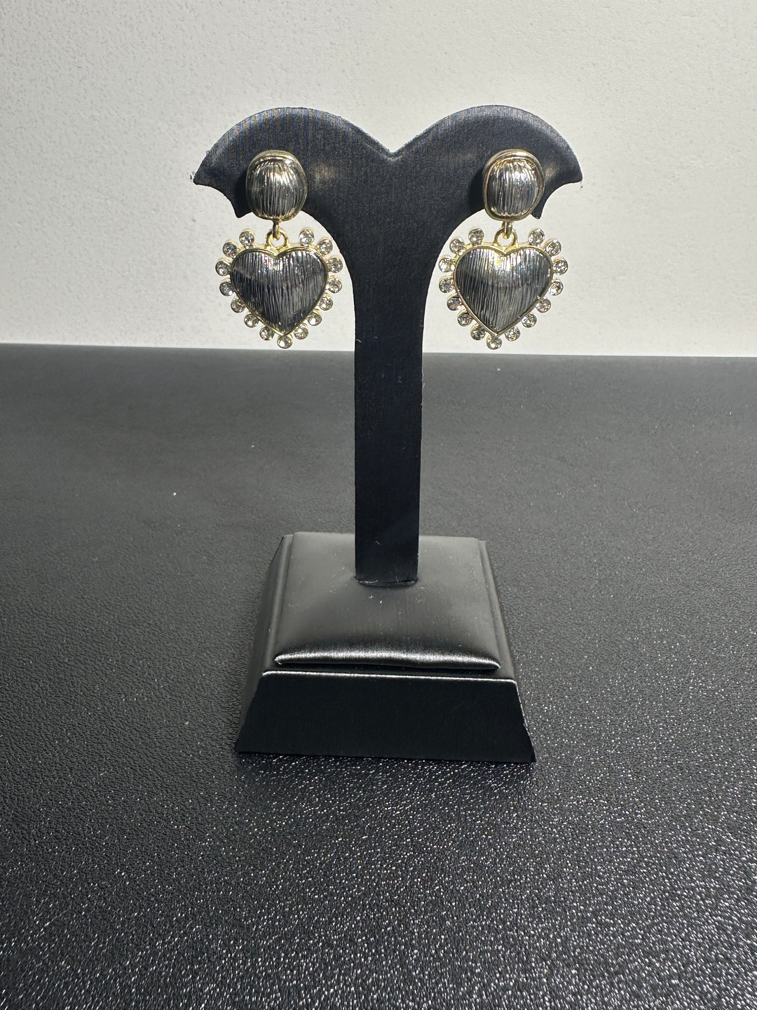 Vintage Earing E74