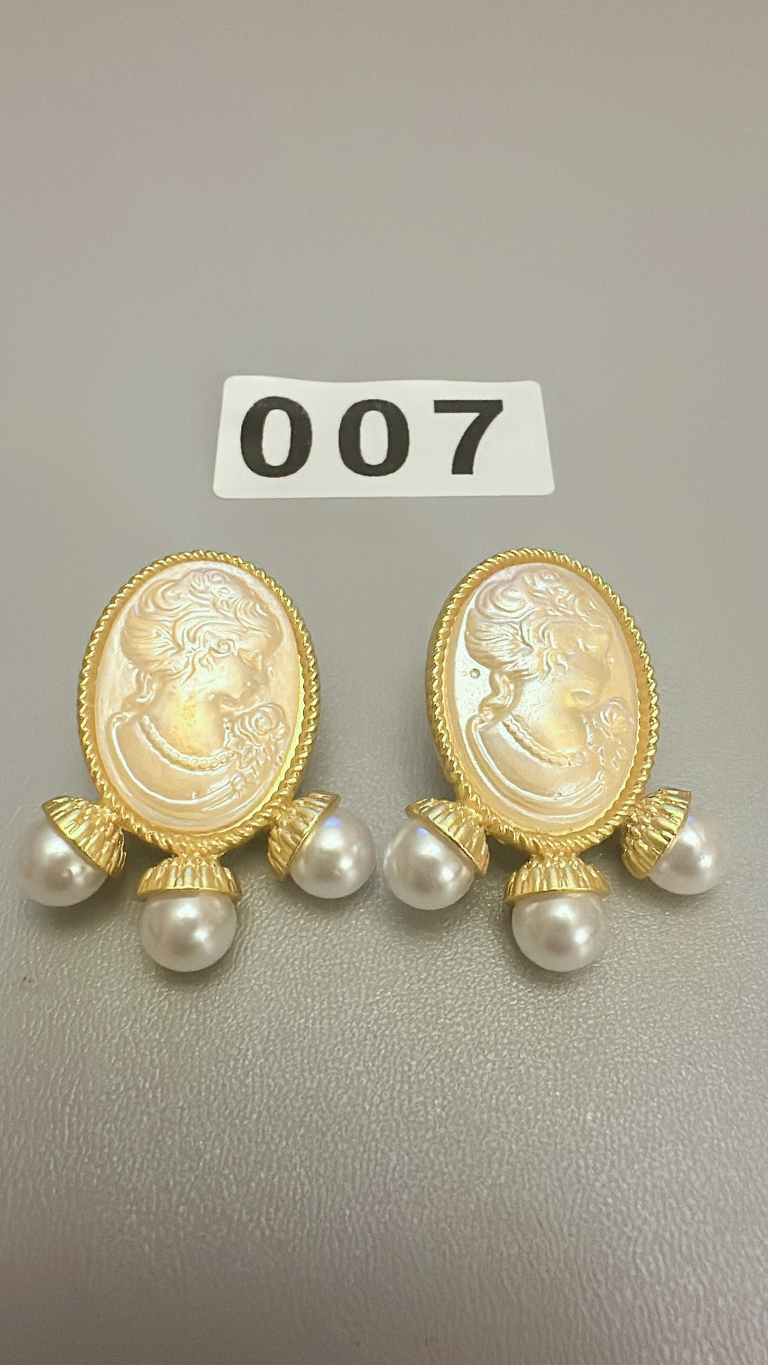 Egypt Earing EV30-007