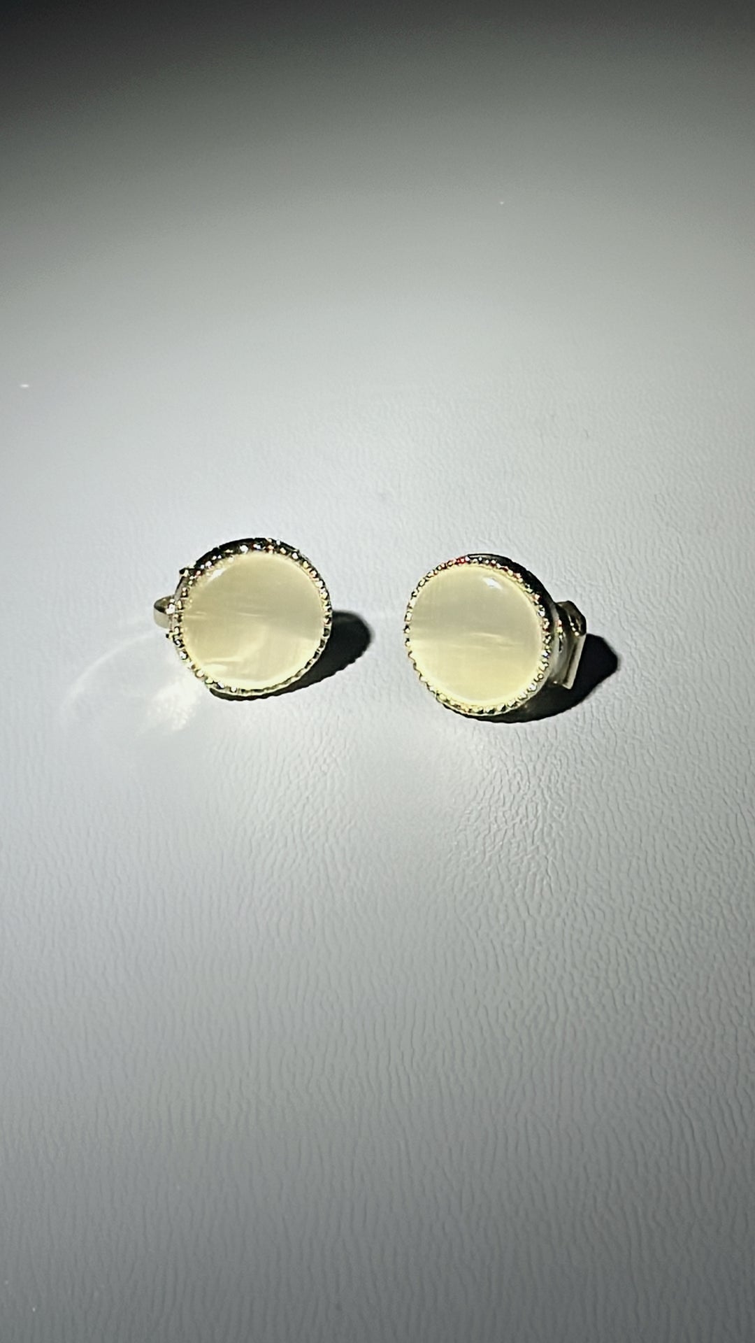 Egypt Earing EV447 夾耳環