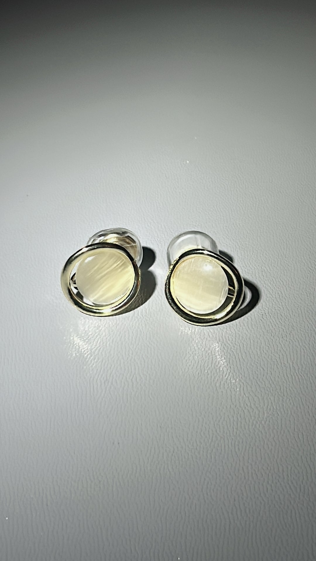 Egypt Earing EV453 夾耳環