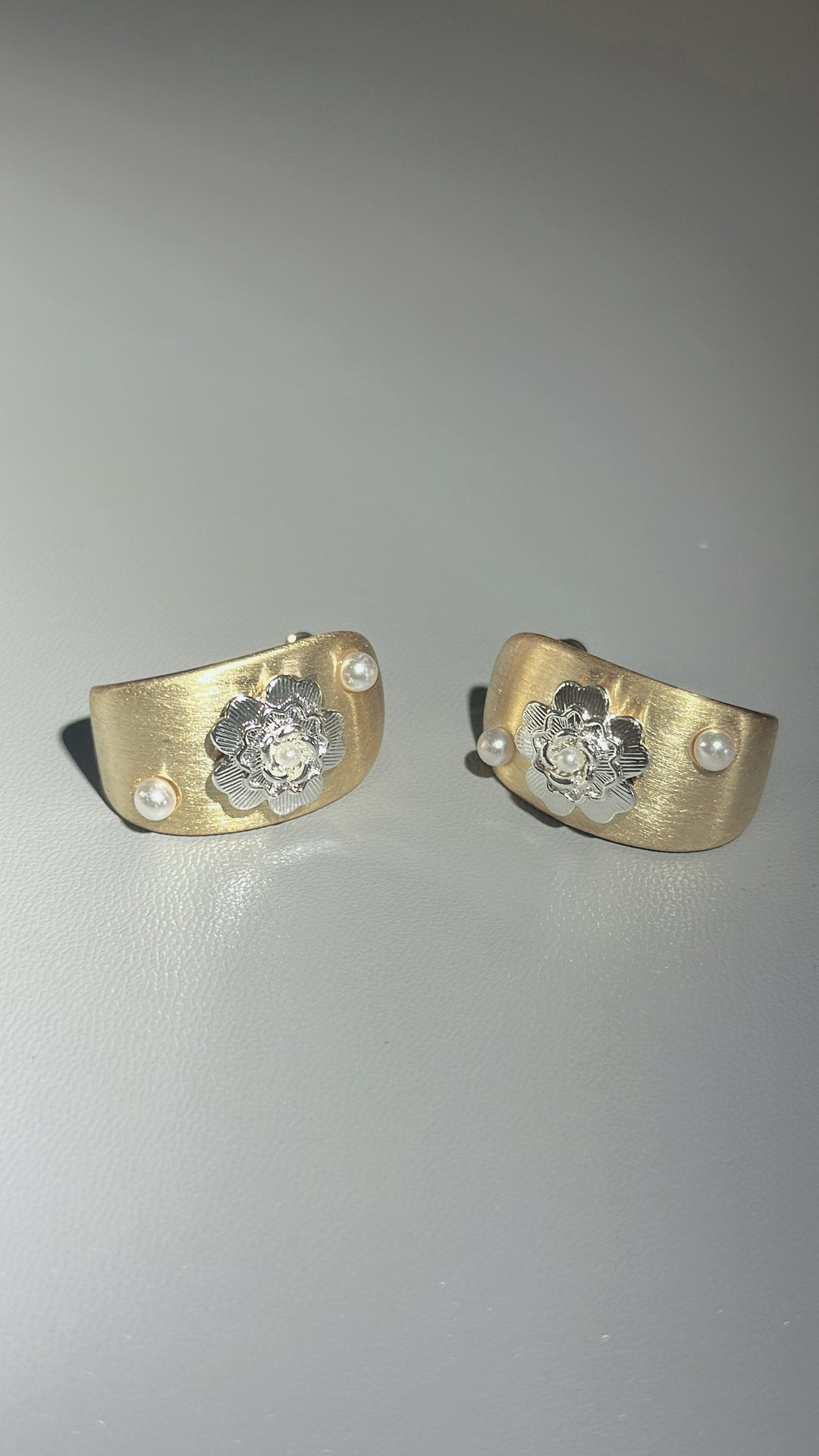 Egypt Earing EV492