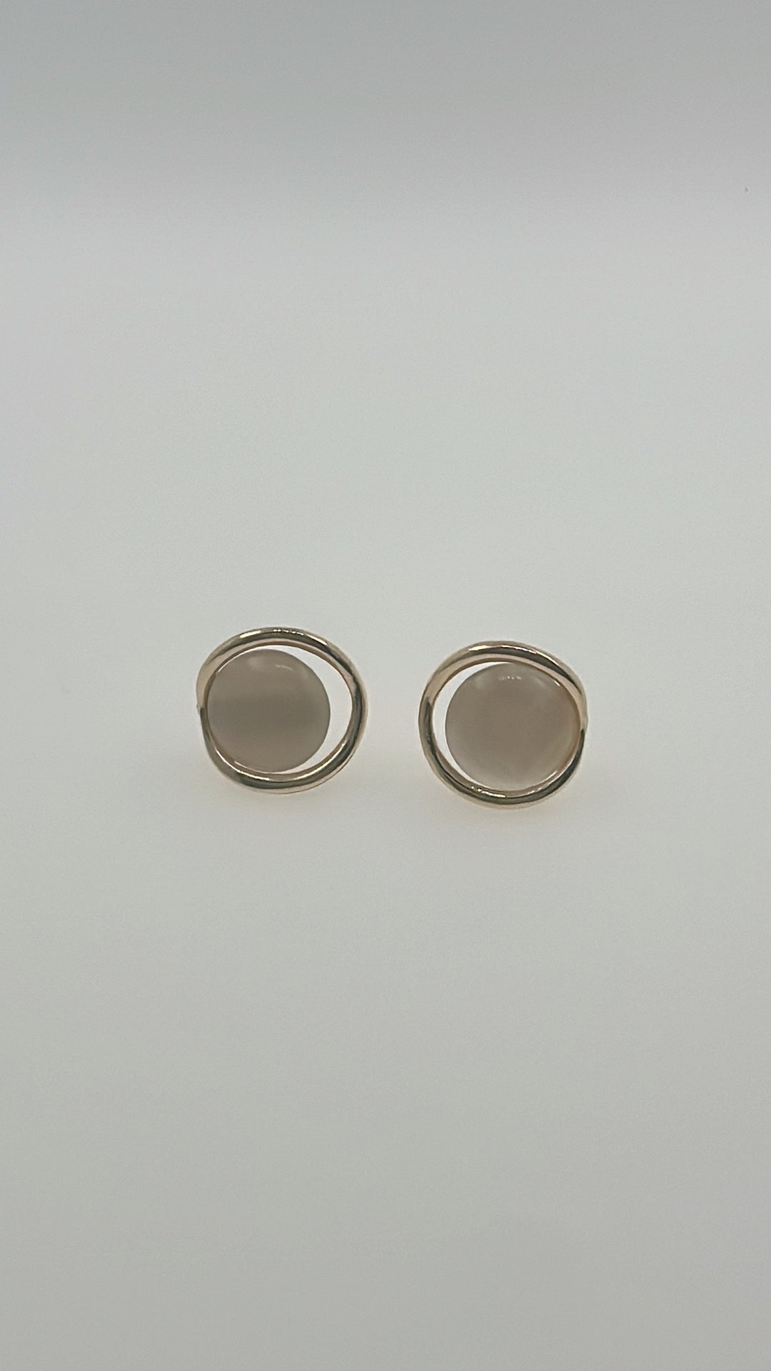 Egypt Earing EV662
