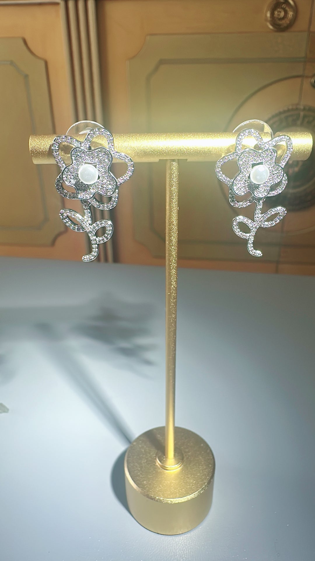Egypt Earing EV686