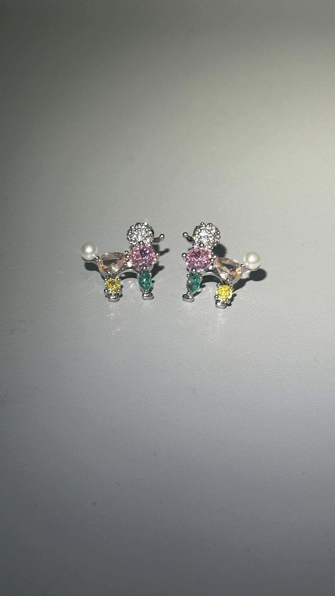 06 Egypt Earing EV703