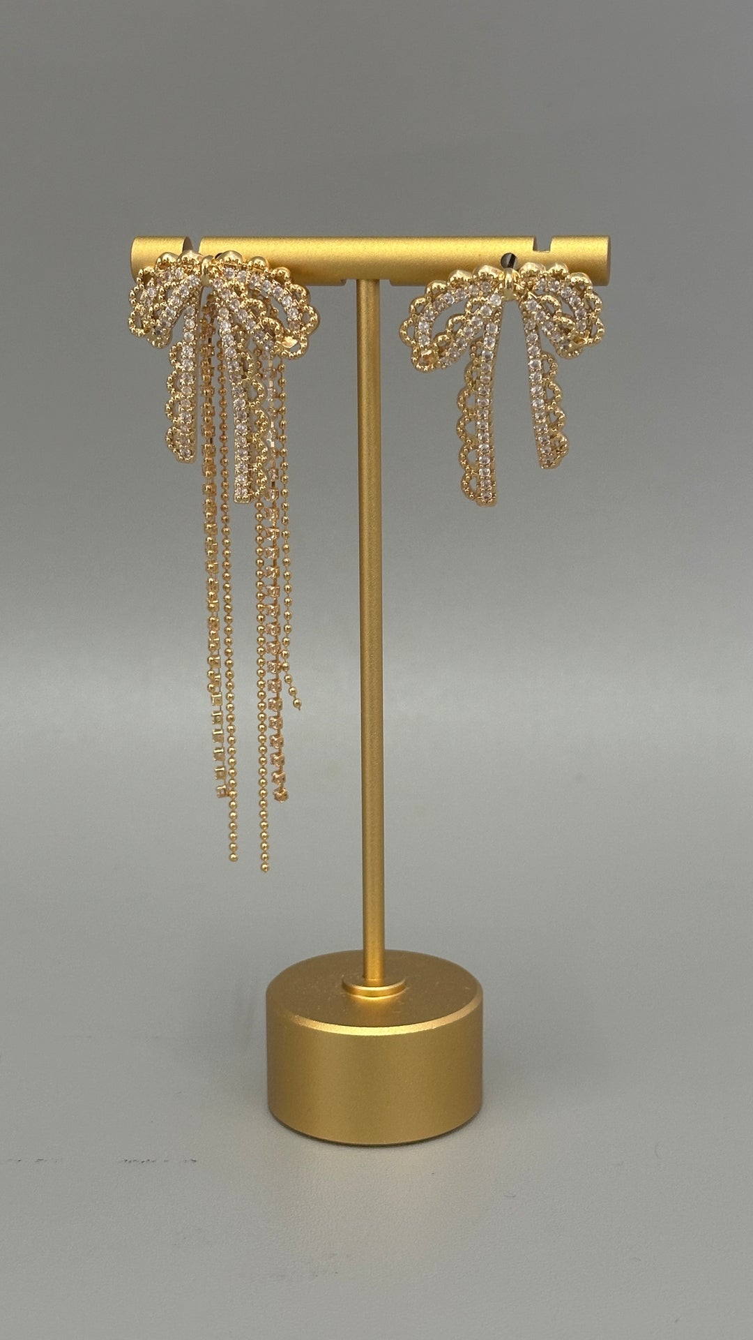 06 Egypt Earing EV714