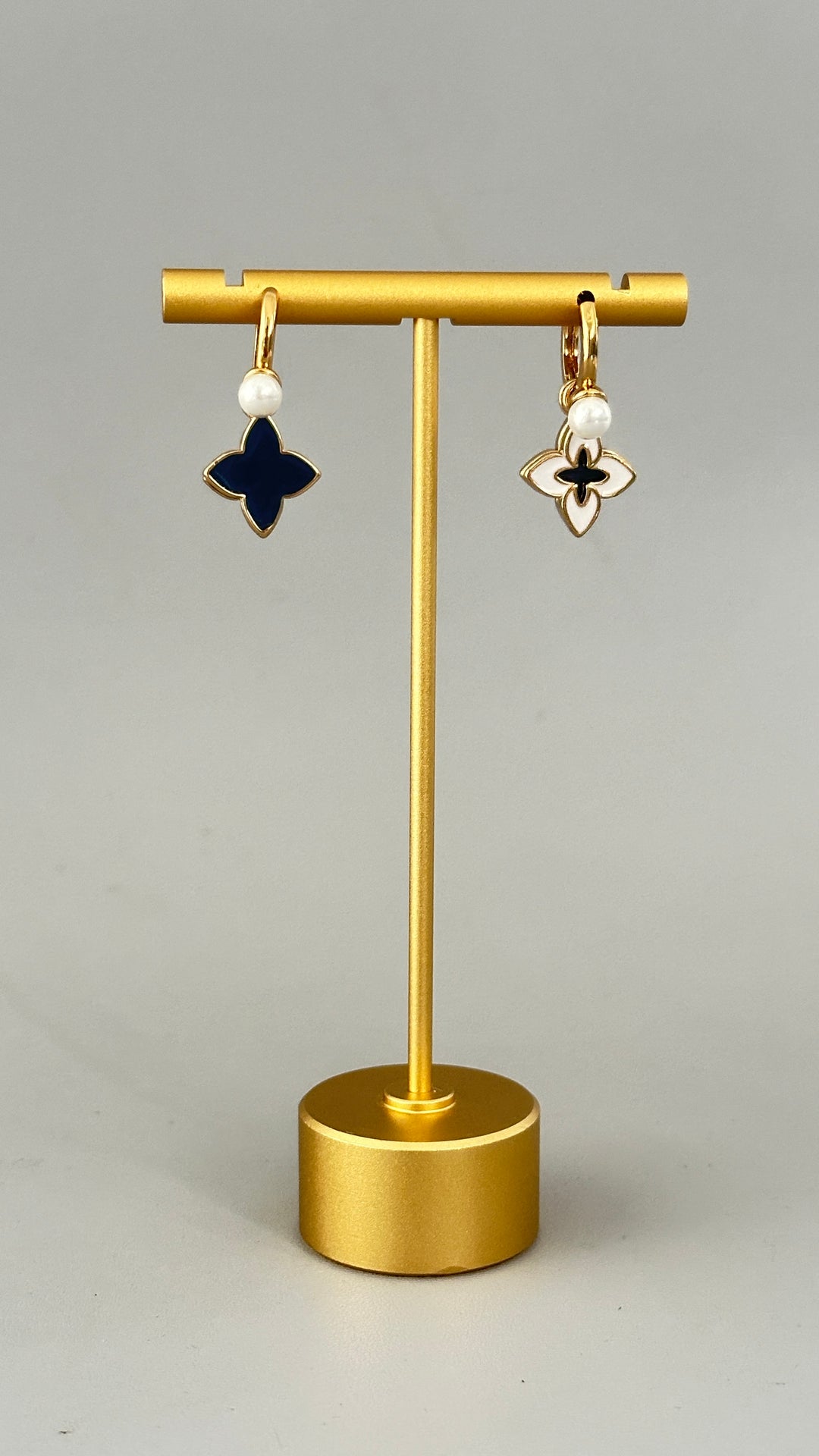10 Egypt Earring EV749
