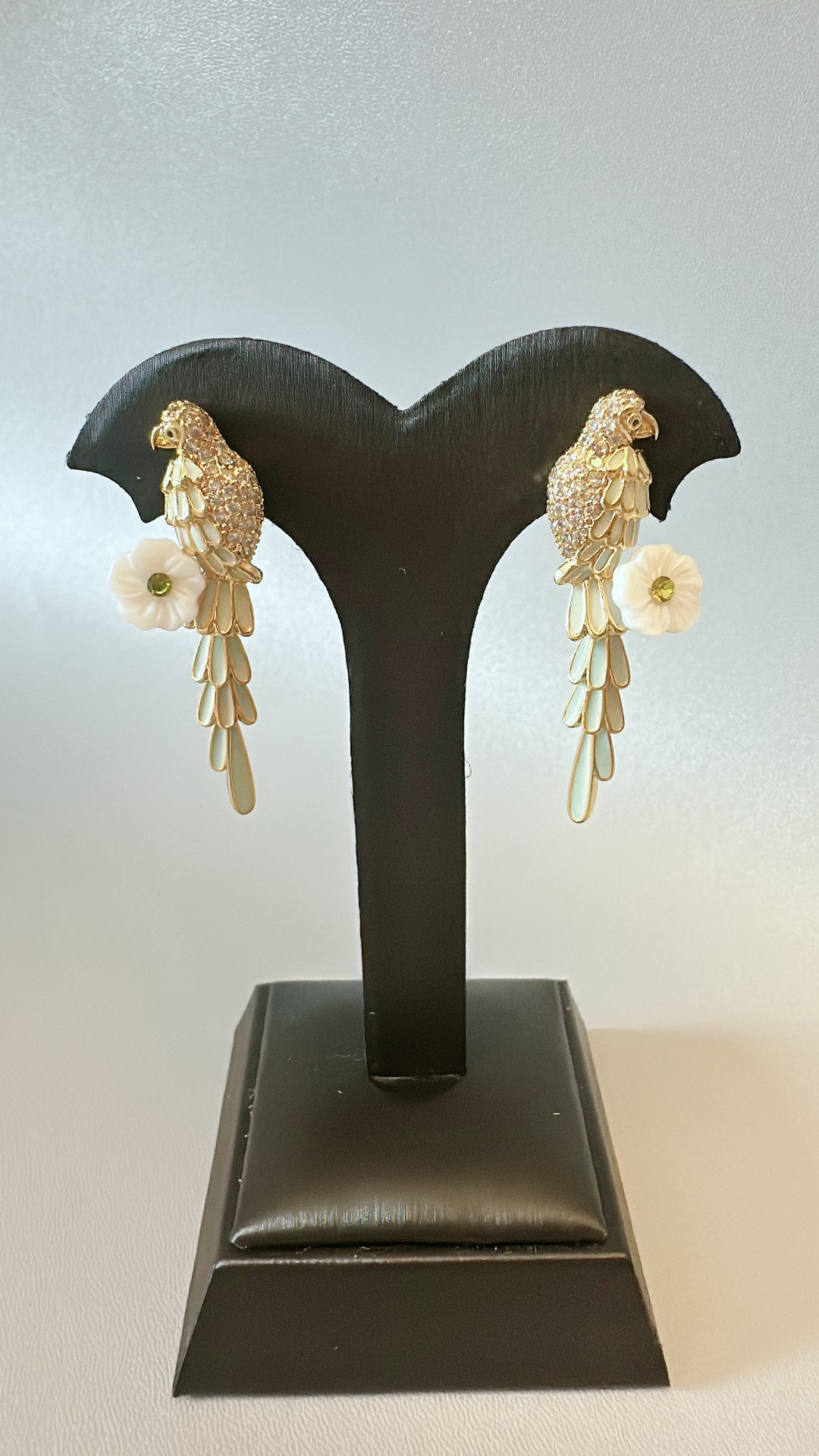 Egypt Earing EV92 18K Gold