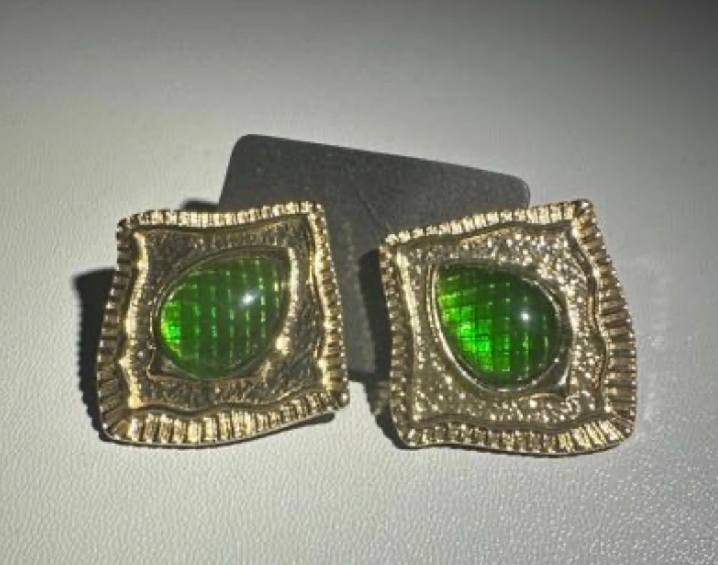 EV17