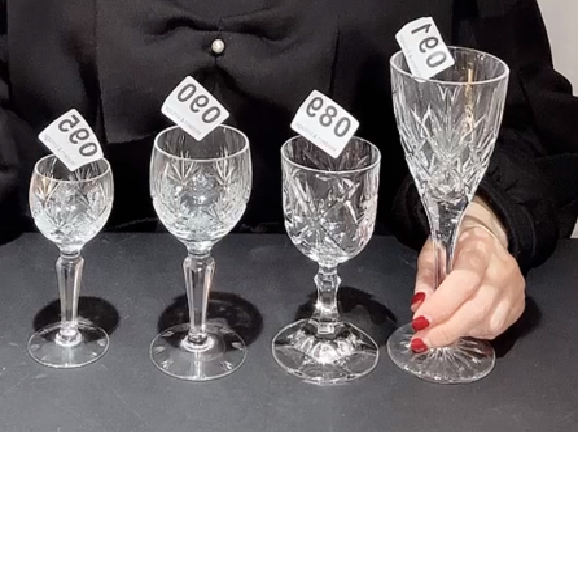 Antique Crystal 090