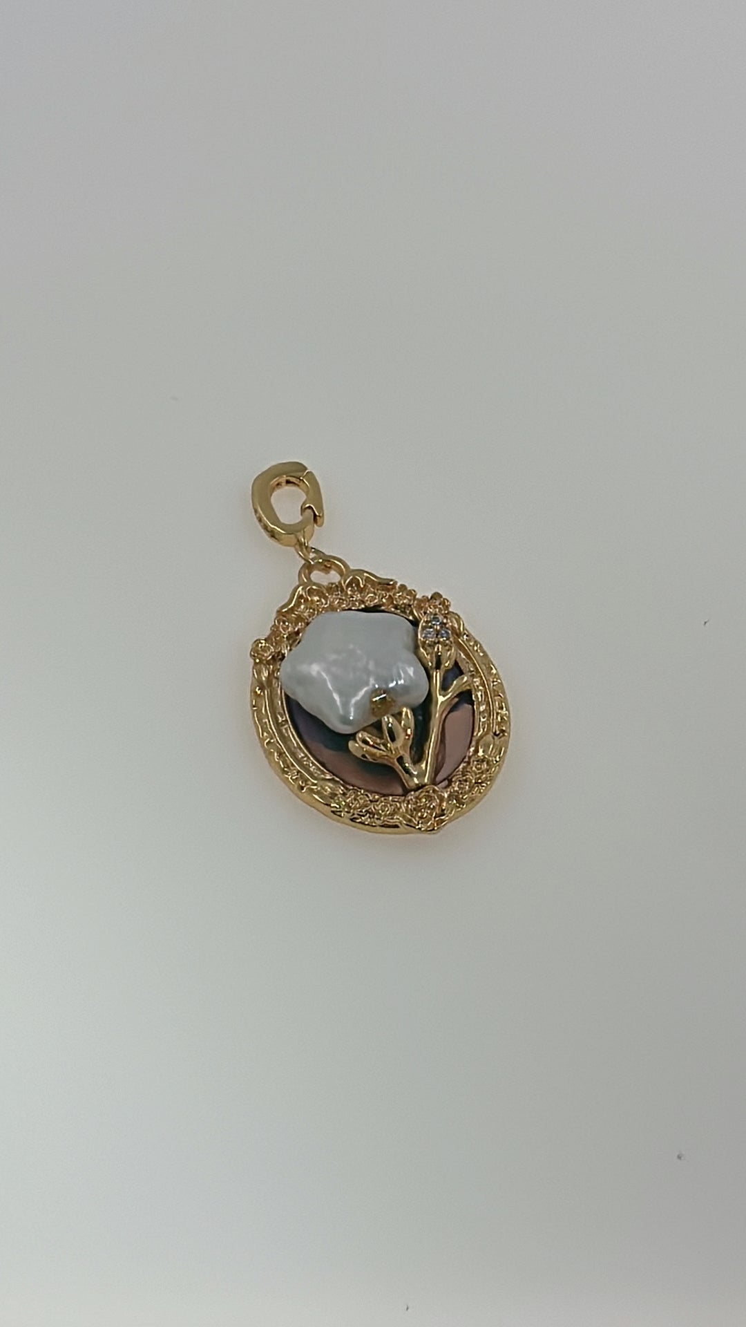 Egypt Nacklace Nov 25 - N137